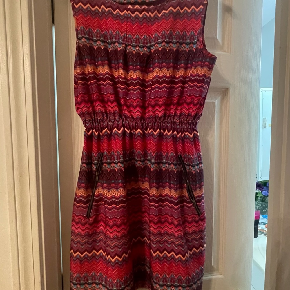 Combo dress speed control Brand , has pockets